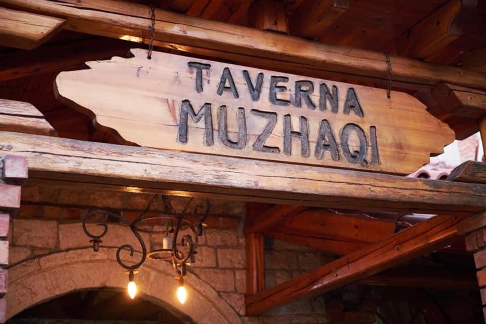 Villa Muzhaqi Nivice 외부 사진