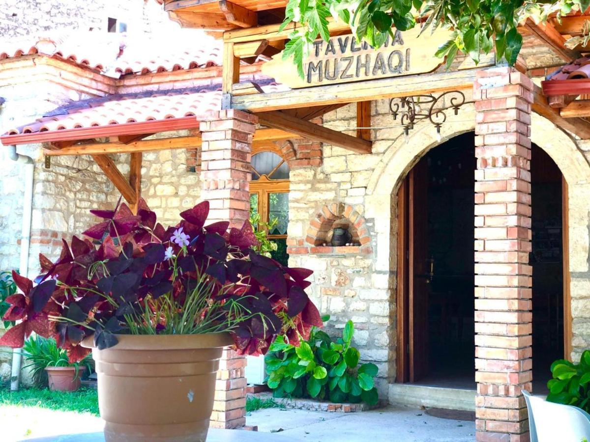 Villa Muzhaqi Nivice 외부 사진