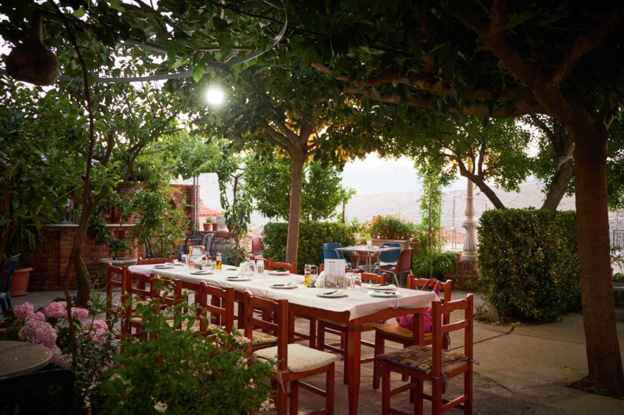 Villa Muzhaqi Nivice 외부 사진